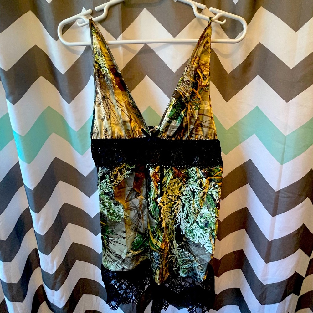 NWT Black widow Camouflage nighty
